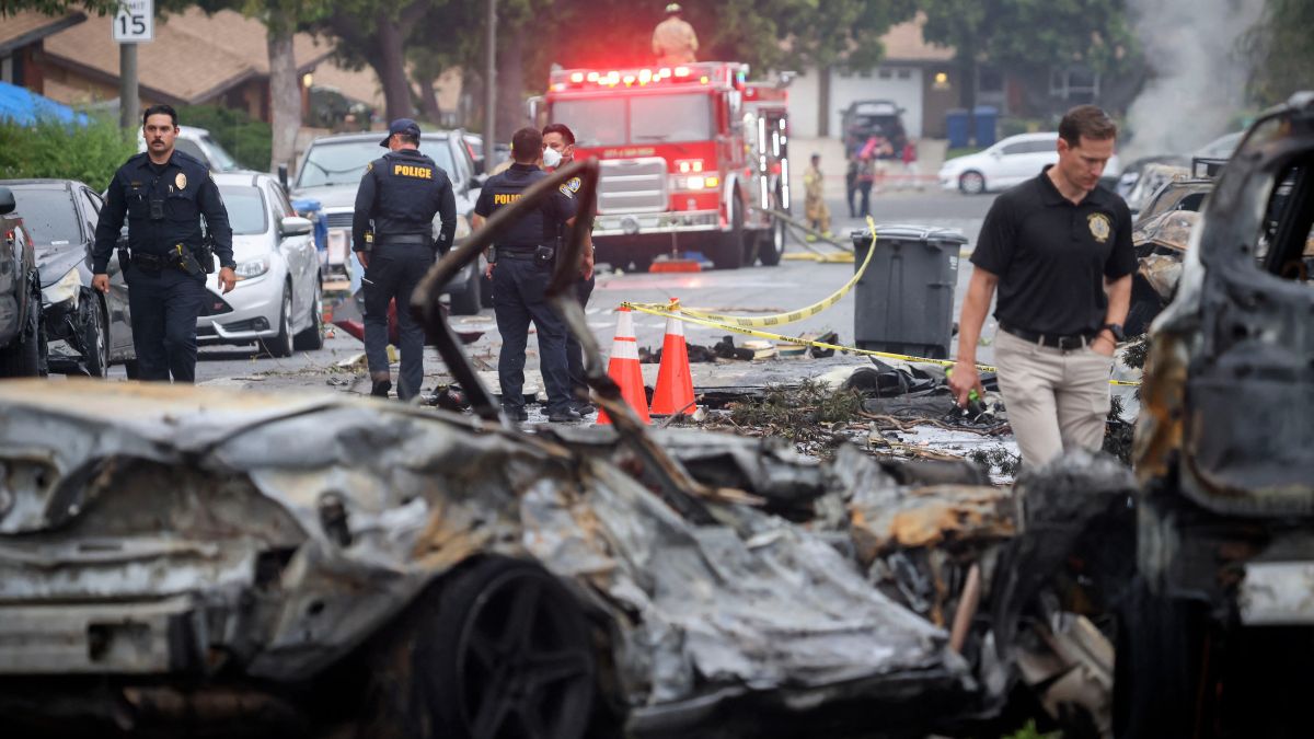 Several Dead in San Diego Plane Crash That Destroyed Homes and Vehicles